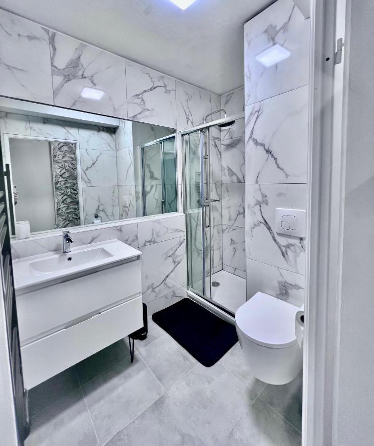Studio Le Floreale Palace Menton Kültér fotó